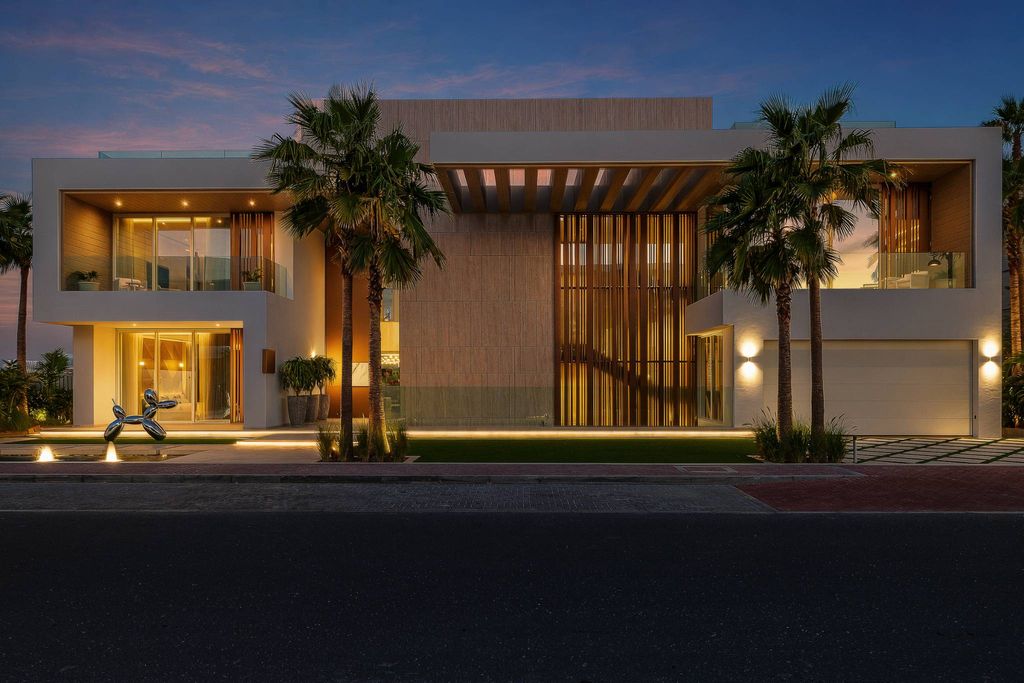 Luxury Villa for sale in Dubai