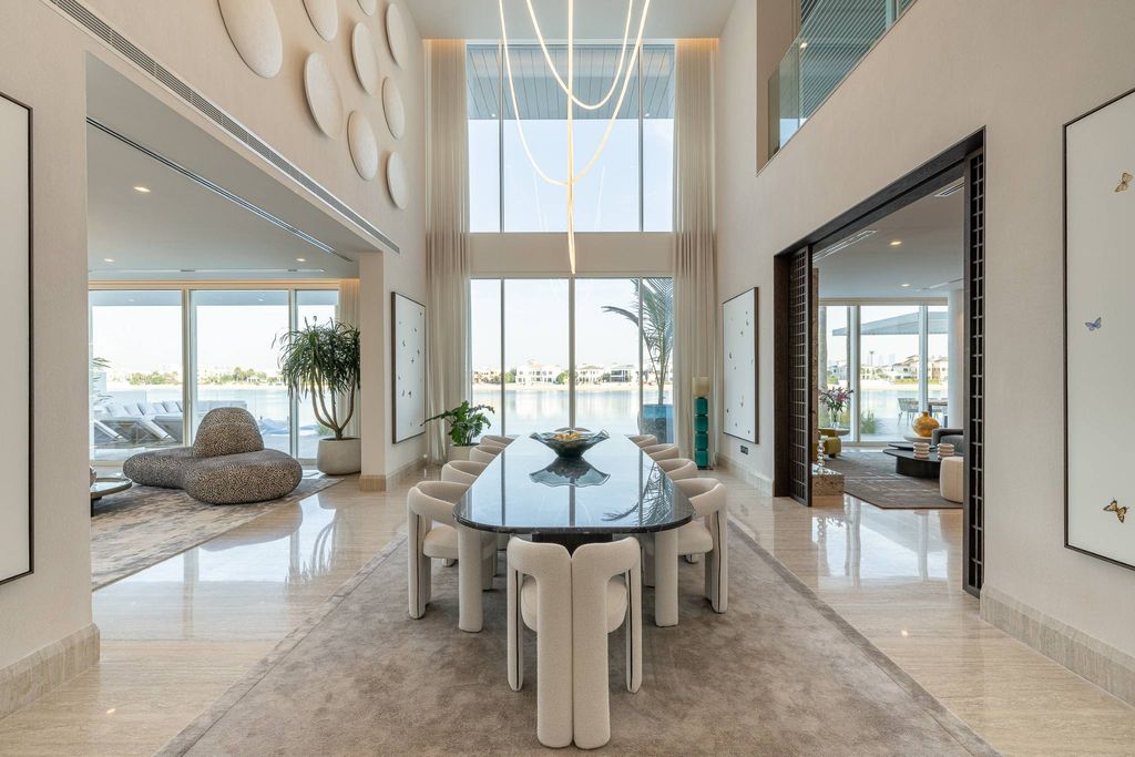 Luxury Villa for sale in Dubai2