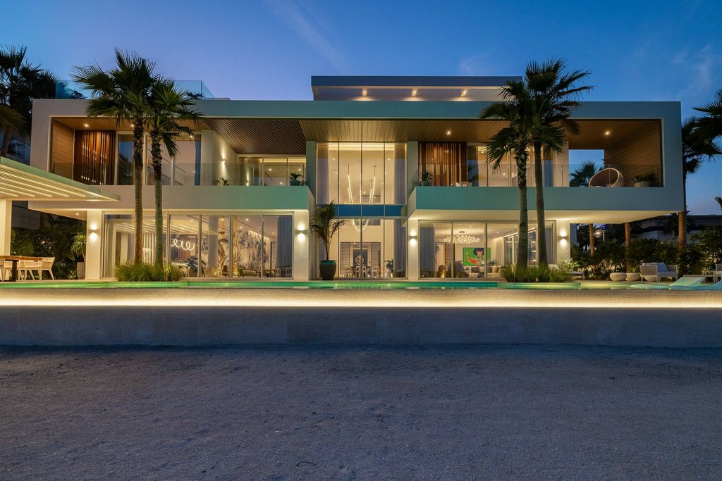 Luxury Villa for sale in Dubai5